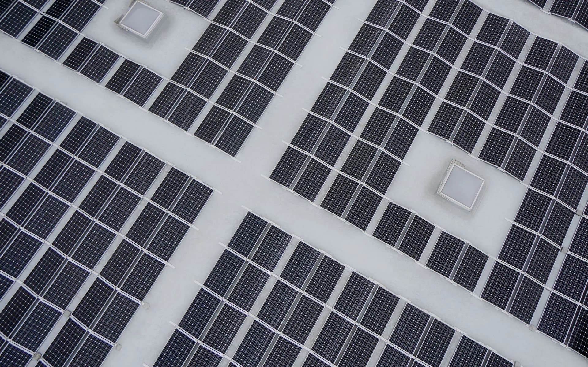 21 reasons to avoid a Northern solar panel orientation