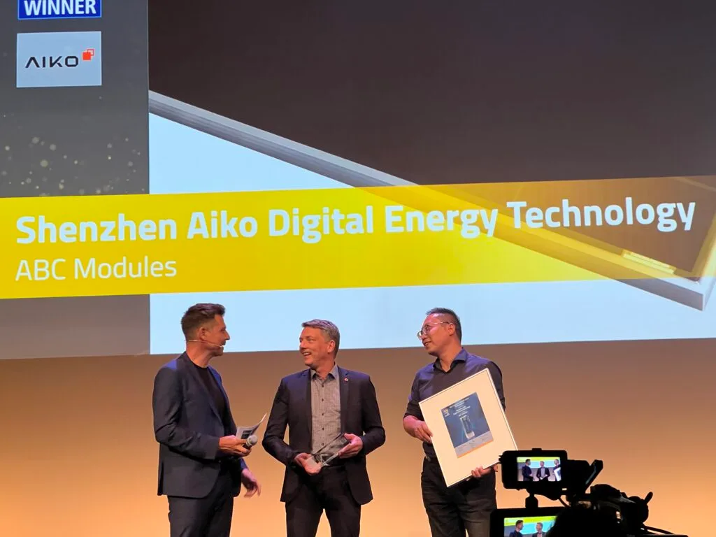 Aiko Black Hole Series Intersolar Award Cermony 2023