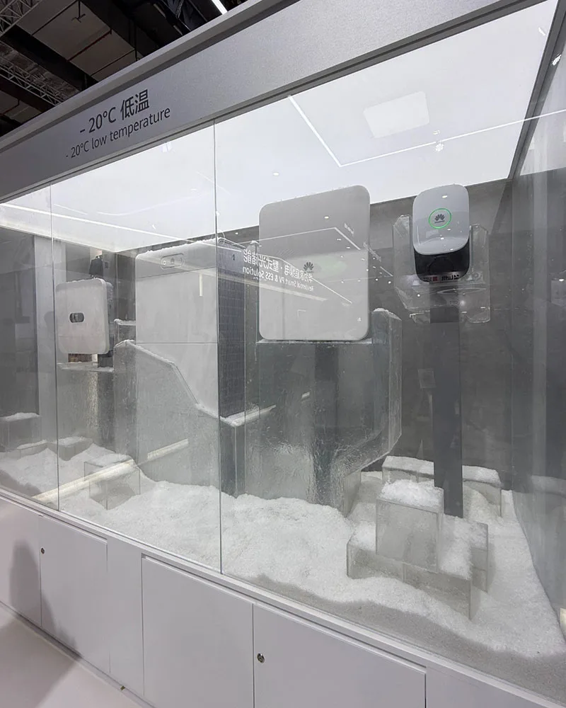 Extreme-testing-Huawei-iStore-SNEC-2025.jpg