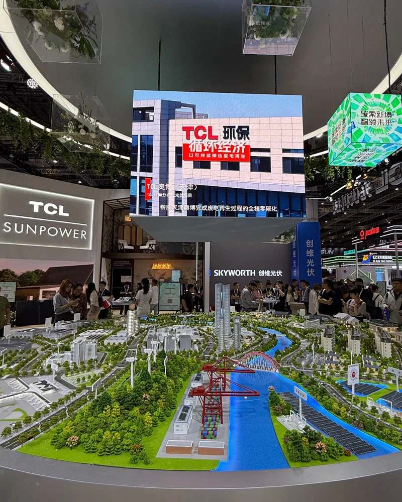 TCL-Sunpower-centre-piece-SNEC-2025.jpg